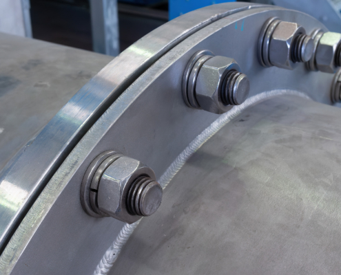 Stainless steel pipe, flange and bolts